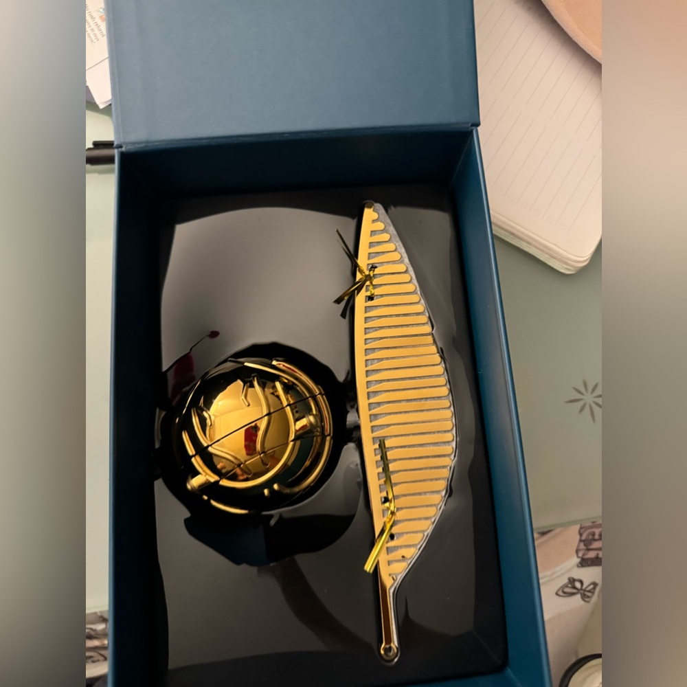 Harry Potter Golden Snitch Clock